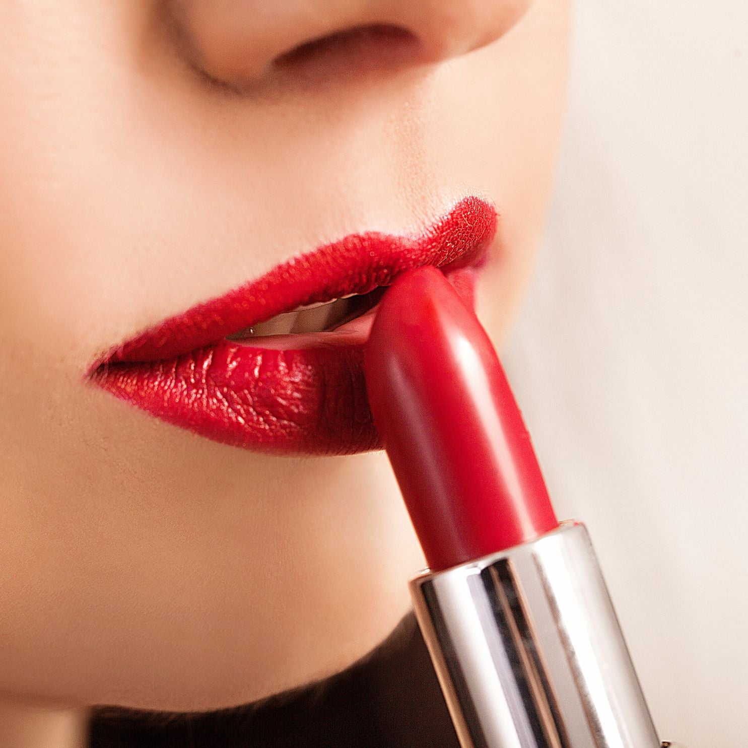 Zuzu Luxe Lipstick on Lips